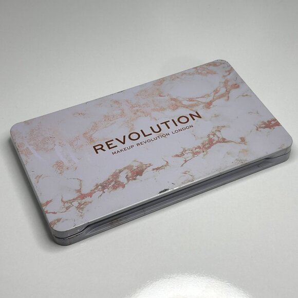 Makeup Revolution forever flawless decadent eyeshadow palette - Picture 2 of 5